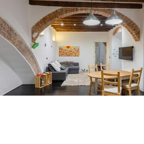 ALTIDO Flat in Perfect Centre