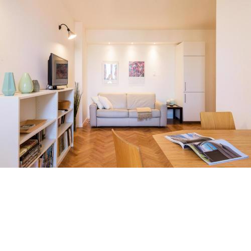 ALTIDO Homey 1-bed with view near CityLife