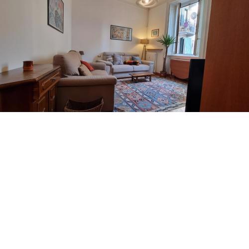 ALTIDO Homey Flat with Balcony in Historical Centre