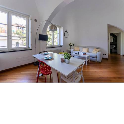 ALTIDO Lovely Flat for 4 near Piazza Corvetto Genoa