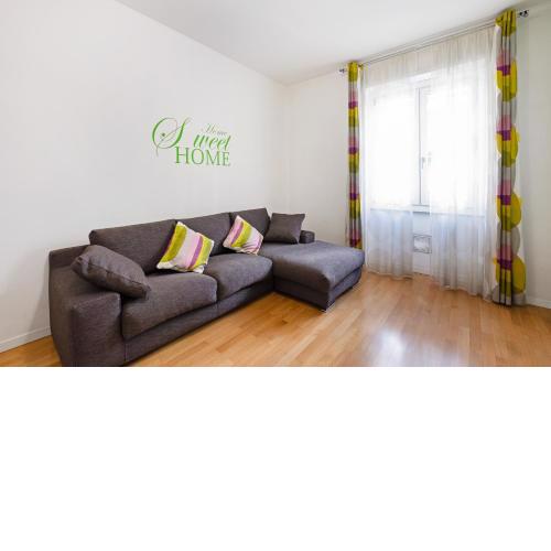 ALTIDO Lovely Flat for 4 with Balcony near Porta Romana