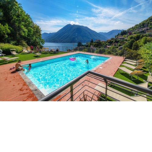 ALTIDO Luxury flat with swimming pool