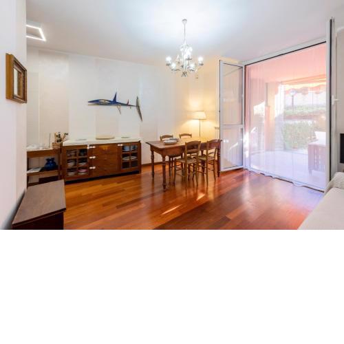 ALTIDO Perfect flat with Parking and Garden