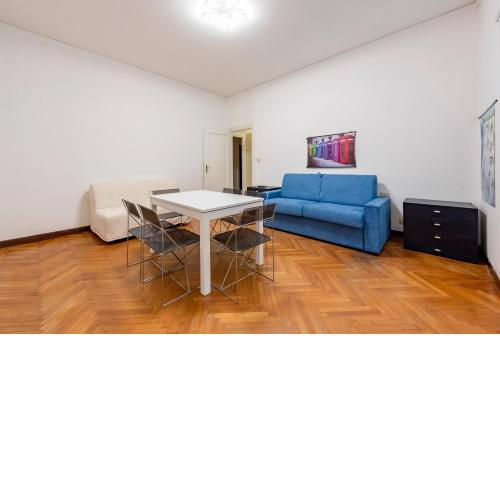 ALTIDO Sunny 3-bed flat with balconies
