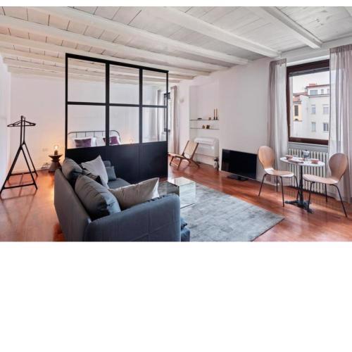ALTIDO Superb Studio in the Centre of Milan