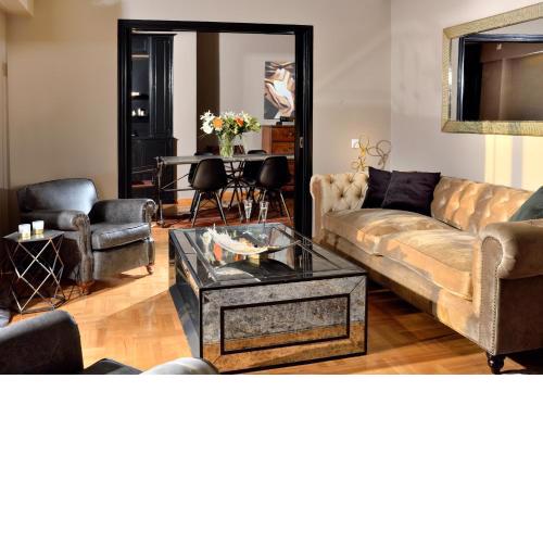 ALTIUS LODGE by K&K