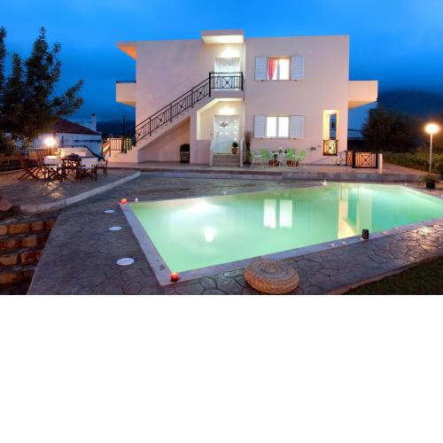 Alura Villas