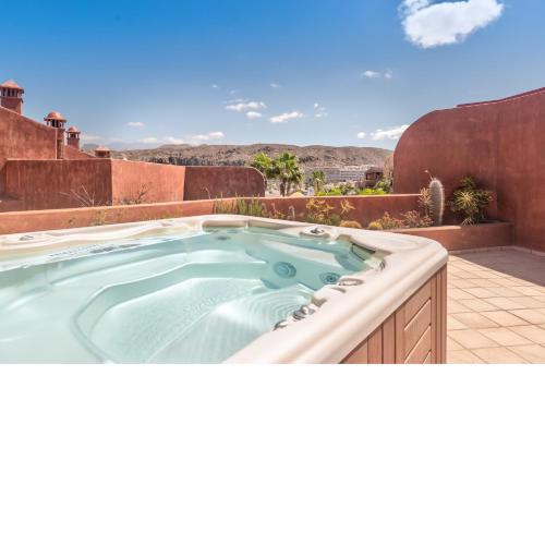 Alzaro 1-2 DELUXE SEA VIEW & JACUZZI 3B
