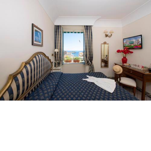 Amalfi Old Square room & apartments