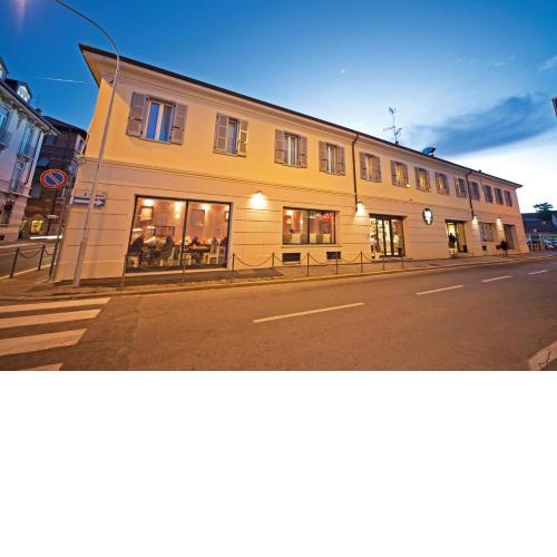Amalia Bakery Home