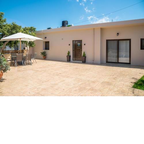 Amarantos House
