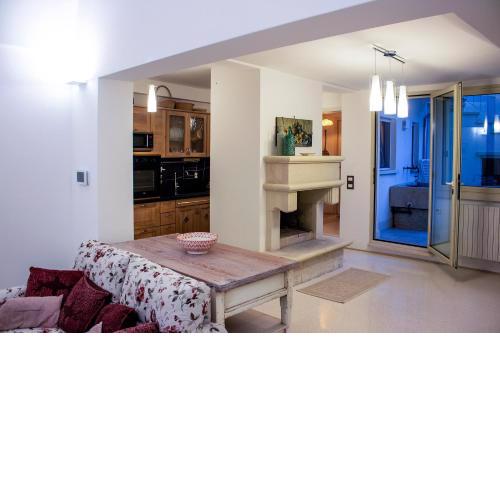 Amata Casa