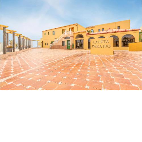 Amazing Apartment In Antigua With Wifi, Swimming Pool And 1 Bedrooms