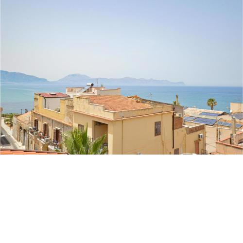 Amazing apartment in Balestrate with 1 Bedrooms and WiFi