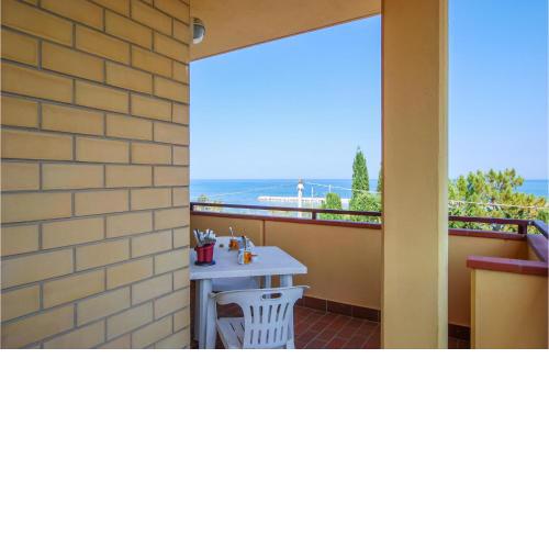 Amazing apartment in Campofilone with WiFi and 1 Bedrooms