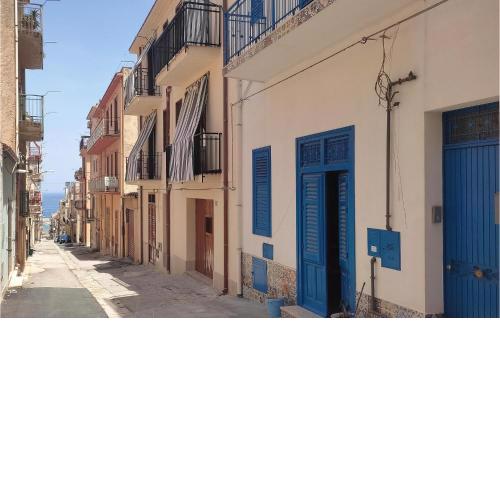 Amazing apartment in Castellammare d, Golfo with WiFi and 1 Bedrooms