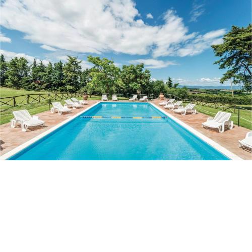 Amazing apartment in Castiglione d,Lago PG with 2 Bedrooms, WiFi and Outdoor swimming pool