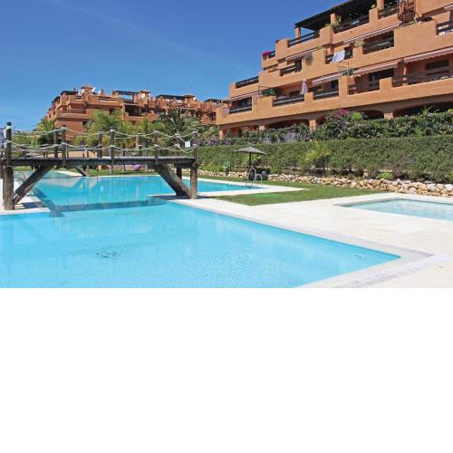 Amazing Apartment In Estepona With 2 Bedrooms, Wifi And Outdoor Swimming Pool