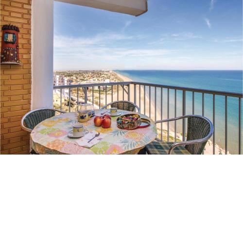 Amazing apartment in Faro de Cullera with 2 Bedrooms