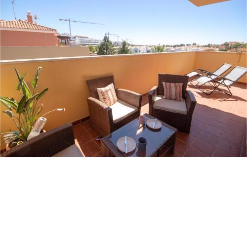 Amazing Apartment In La Cala De Mijas With 2 Bedrooms, Wifi And Outdoor Swimming Pool