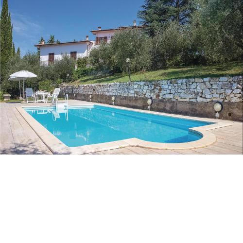 Amazing apartment in Marti PI with 3 Bedrooms, WiFi and Outdoor swimming pool
