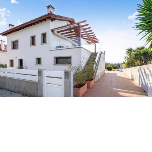 Amazing apartment in O Rosal with WiFi and 1 Bedrooms