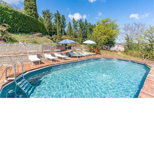 Amazing apartment in Radicondoli with 3 Bedrooms, WiFi and Outdoor swimming pool