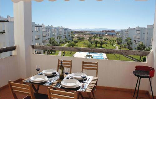 Amazing Apartment In Roldn With 2 Bedrooms, Outdoor Swimming Pool And Swimming Pool