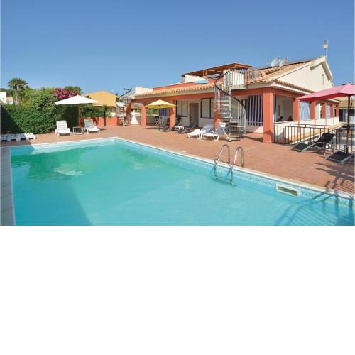 Amazing apartment in S, Croce Camerina RG with 2 Bedrooms, WiFi and Outdoor swimming pool