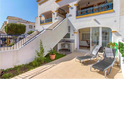 Amazing apartment in Santa Pola with WiFi, 2 Bedrooms and Swimming pool
