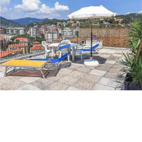 Amazing apartment in Savona with 2 Bedrooms and WiFi
