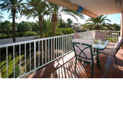 Amazing apartment in Torrevieja with 3 Bedrooms and WiFi