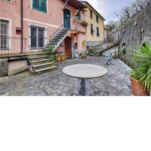 Amazing apartment in Uscio with WiFi and 1 Bedrooms