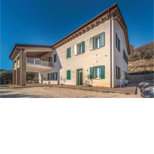 Amazing apartment in Valnogaredo PD with 3 Bedrooms, WiFi and Outdoor swimming pool