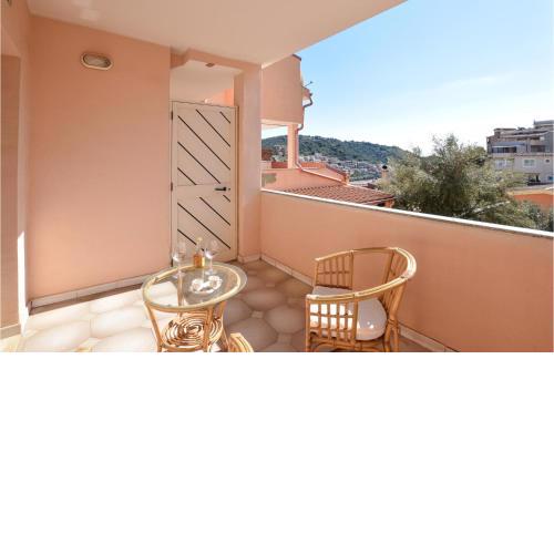 Amazing apartment in Villasimius with 2 Bedrooms