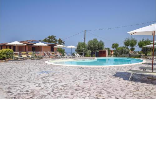 Amazing apartment in Zambrone with 1 Bedrooms, WiFi and Outdoor swimming pool