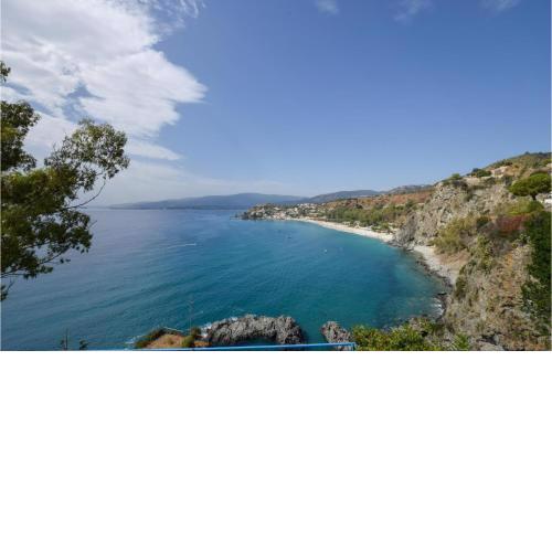 Amazing apartment in Zambrone with WiFi and 1 Bedrooms