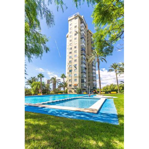 Amazing Benidorm Views 2BR Flat - Pool - Parking