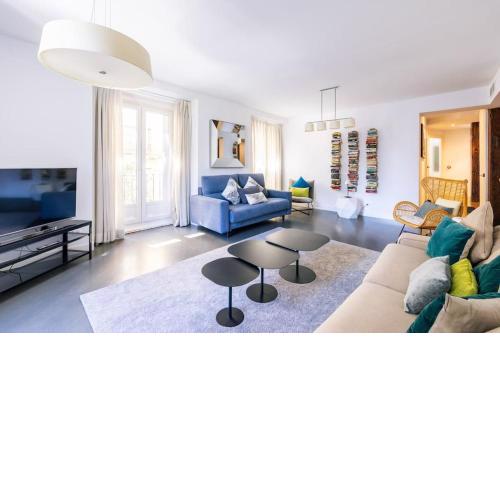 Amazing flat 5 balconies in Chueca - Gran Via