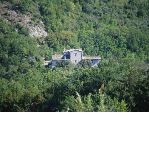 Amazing Holiday Home in Assisi with Swimming Pool