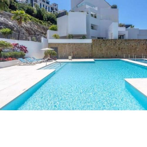 Amazing holiday home in Benahavis with shared pool