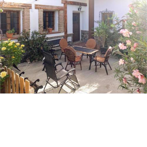 Amazing home in Baza with Outdoor swimming pool, WiFi and 3 Bedrooms