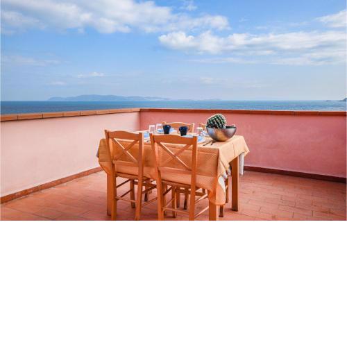 Amazing home in Cavo with 2 Bedrooms and WiFi