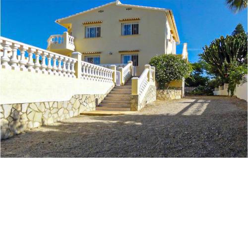 Amazing Home In La Font Den Carros With Wifi, 4 Bedrooms And Swimming Pool