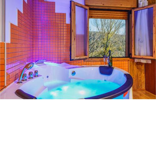 Amazing Home In La Omauela With 1 Bedrooms And Wifi