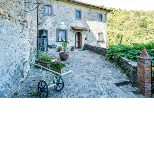 Amazing home in Lanciole with WiFi and 2 Bedrooms