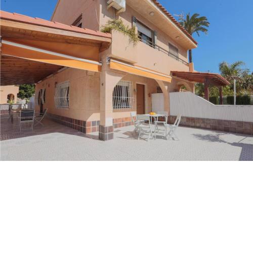 Amazing home in Los Alczares with WiFi and 4 Bedrooms