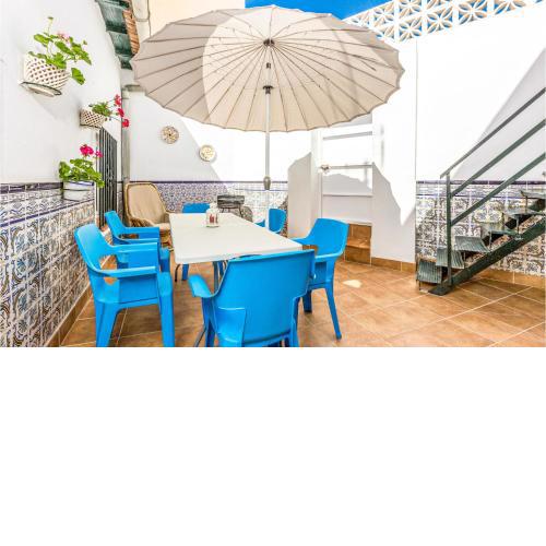 Amazing home in Málaga with WiFi and 3 Bedrooms