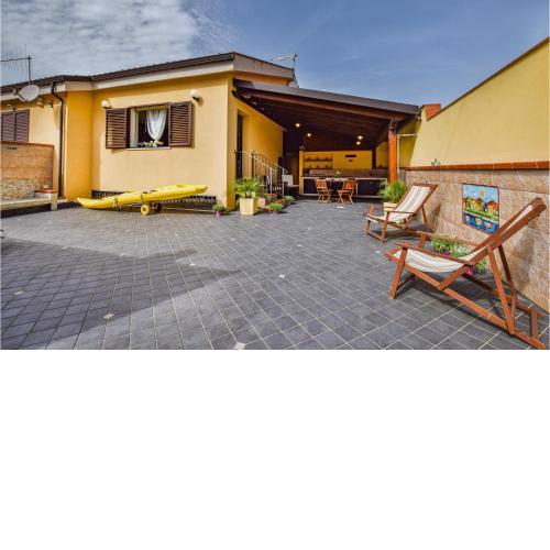 Amazing home in Marina di Cinisi with 1 Bedrooms and WiFi