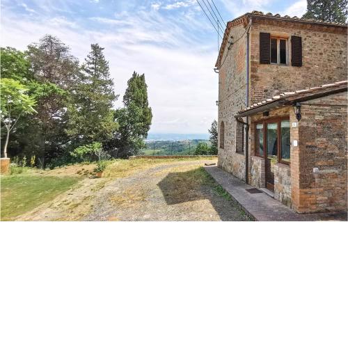 Amazing home in Montaione with 6 Bedrooms and WiFi